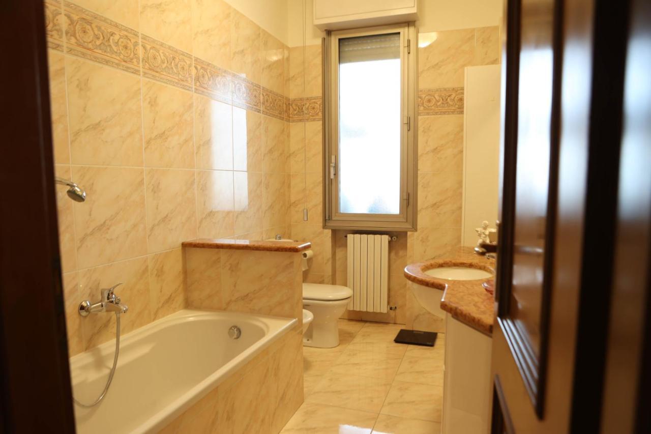 Residenza Mario Appartement Florence Buitenkant foto
