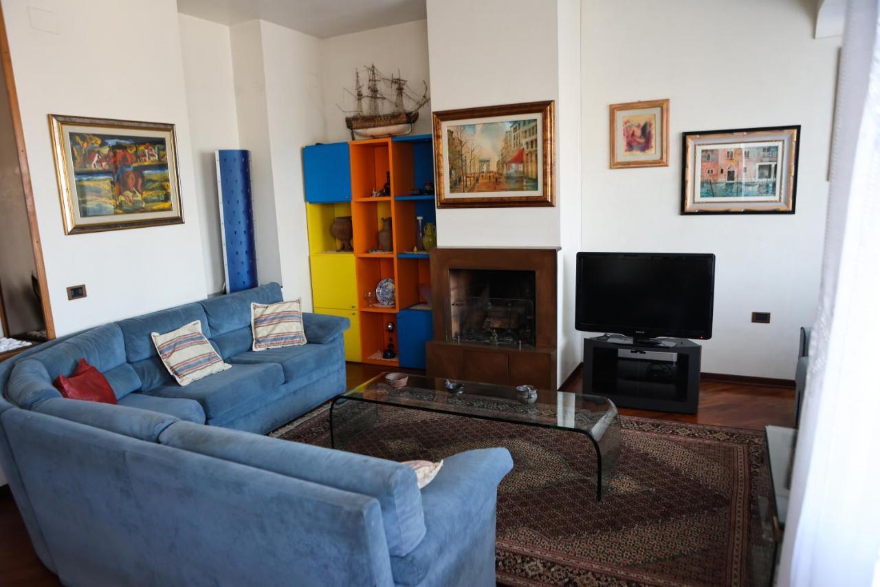 Residenza Mario Appartement Florence Buitenkant foto